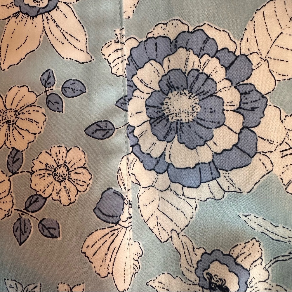 Brooks Brothers Blue and White Stretch Cotton Seersucker Floral Midi Dress, 4 - Picture 7 of 14